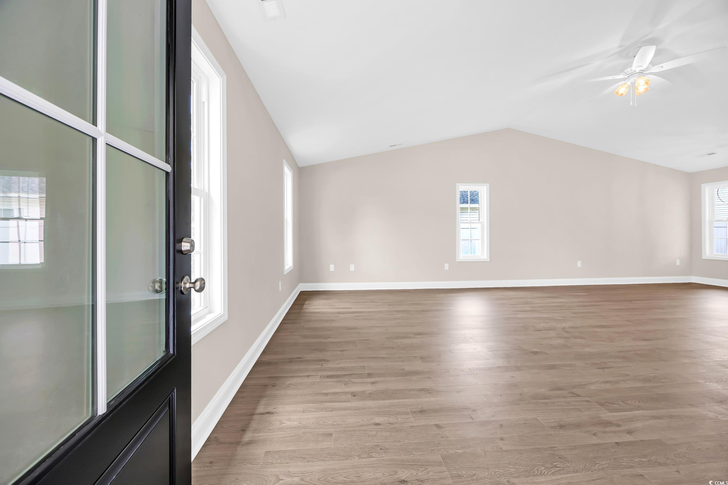 9655 Kings Grant Dr.