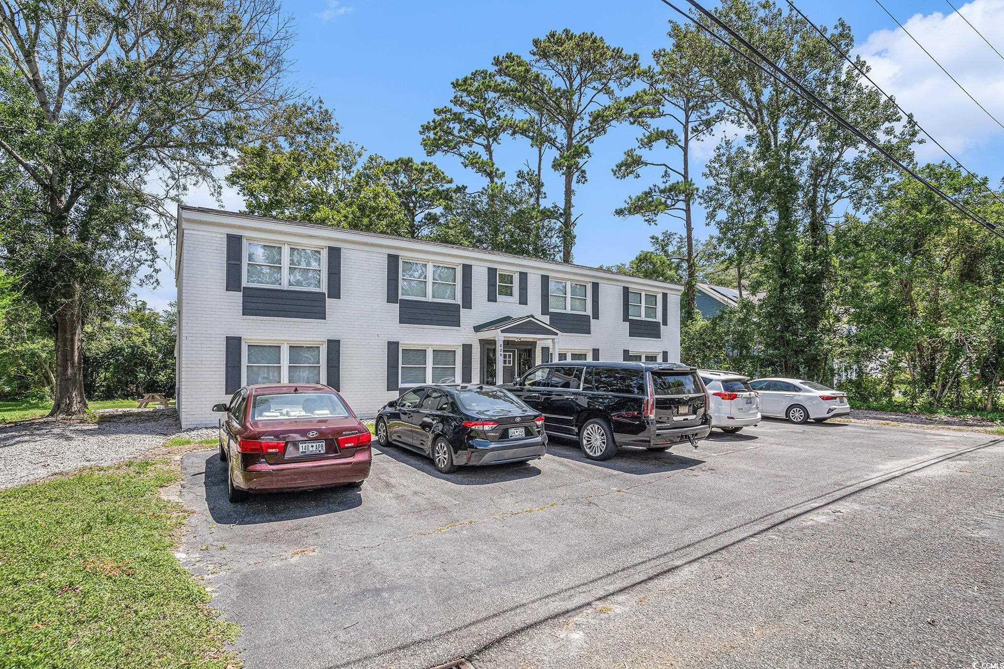 820 17th Ave. N