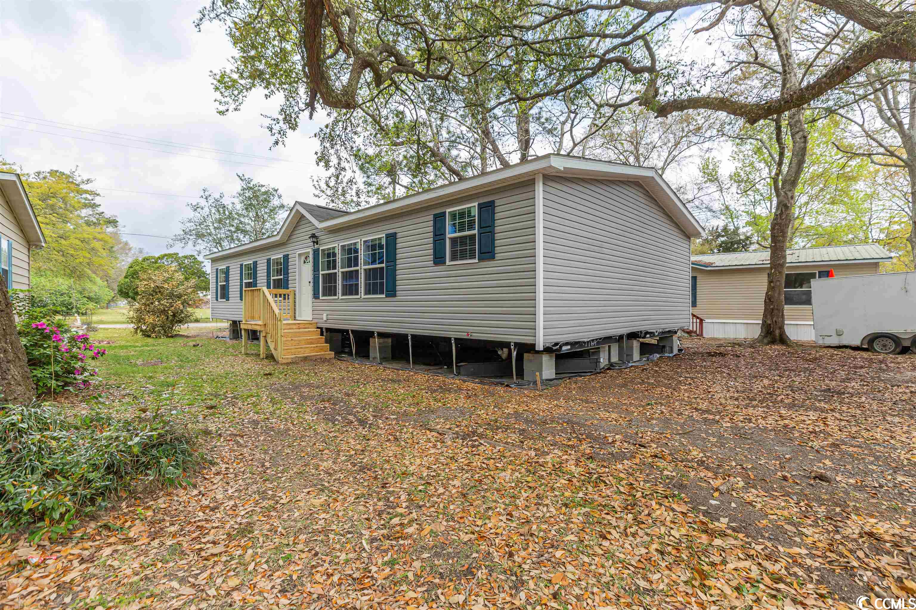 Photo 1 of 32 of 528 Lagrande Dr. mobile home