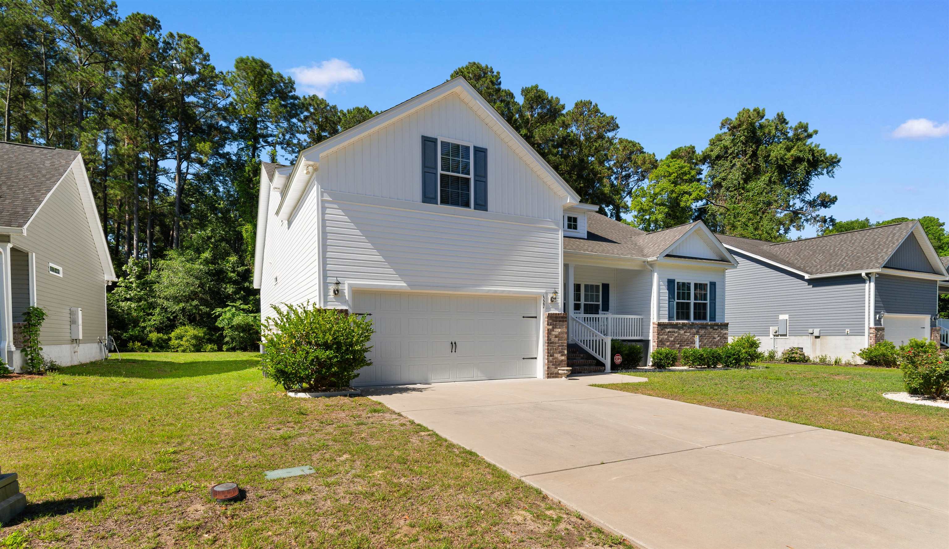 527 Charlton Blvd.