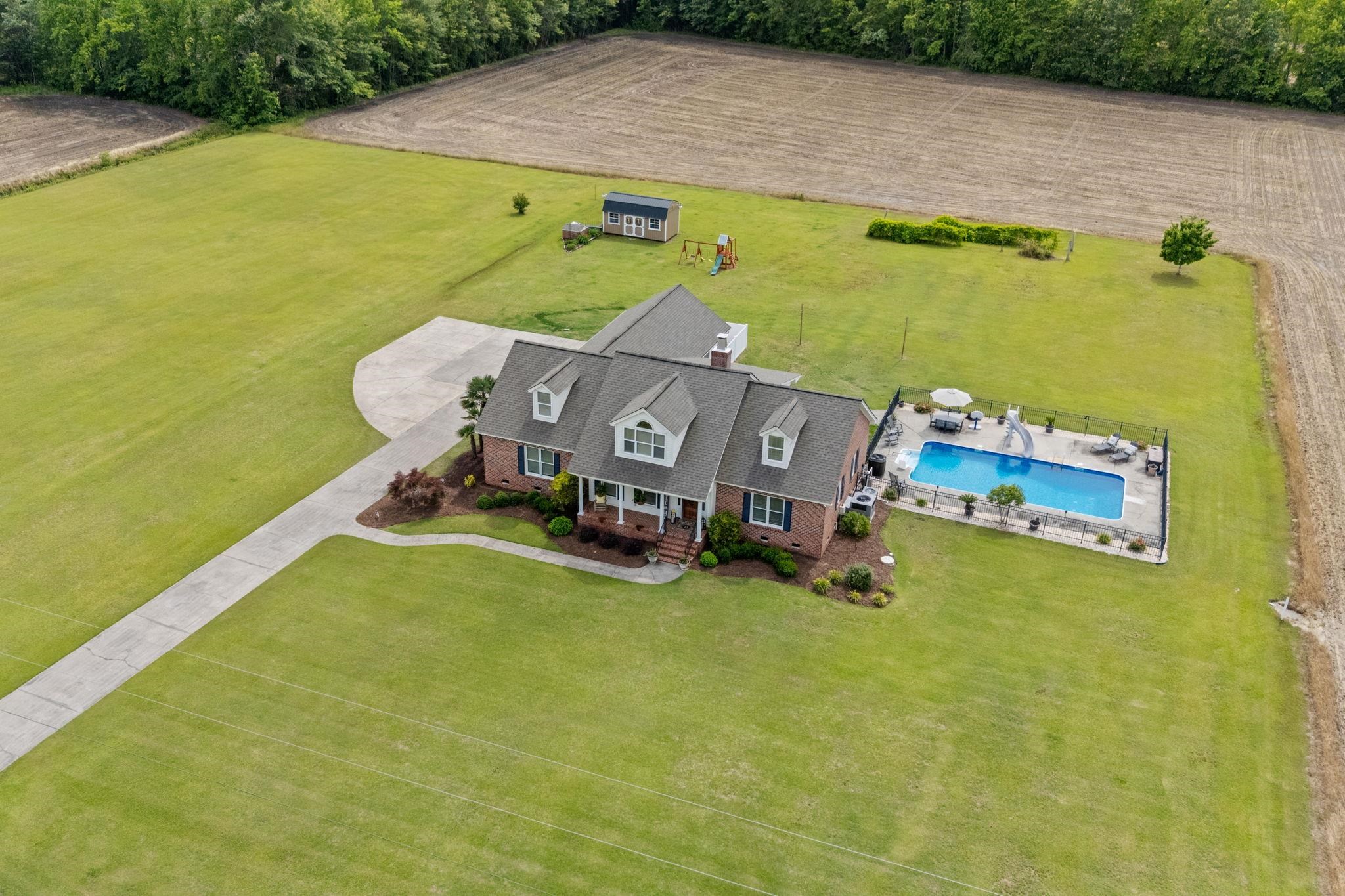 4698 Myrtle West Dr.