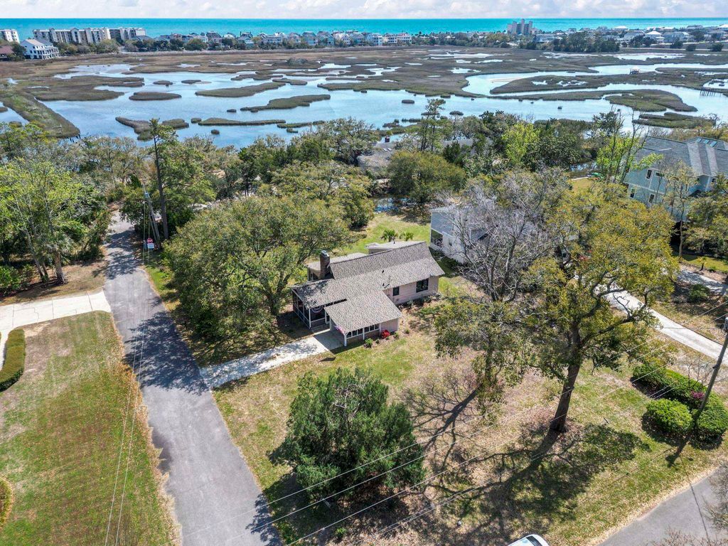Photo of 145 Midway Dr, Pawleys Island, SC 29585 (MLS # 2608383)