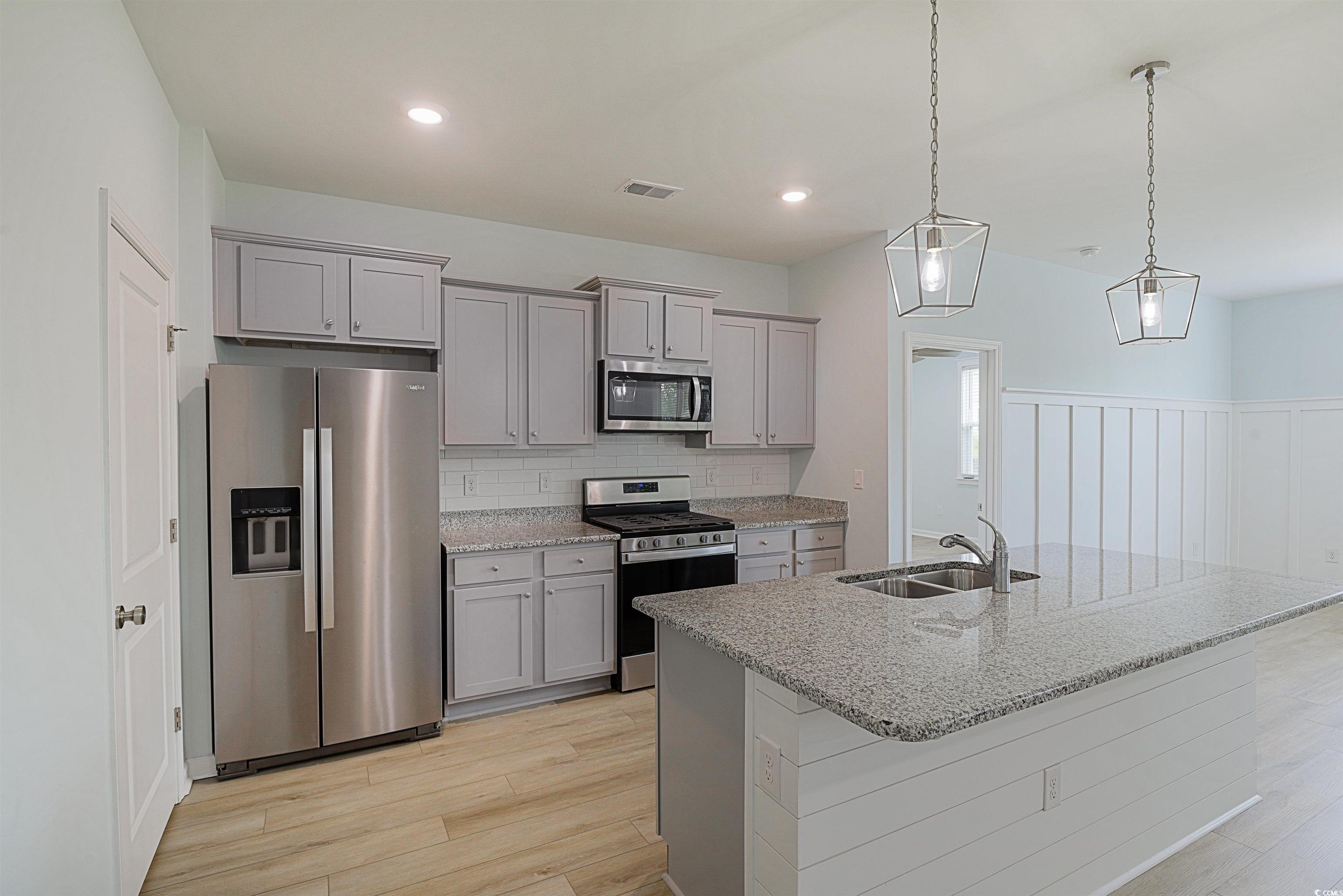 964 Irving Dr.