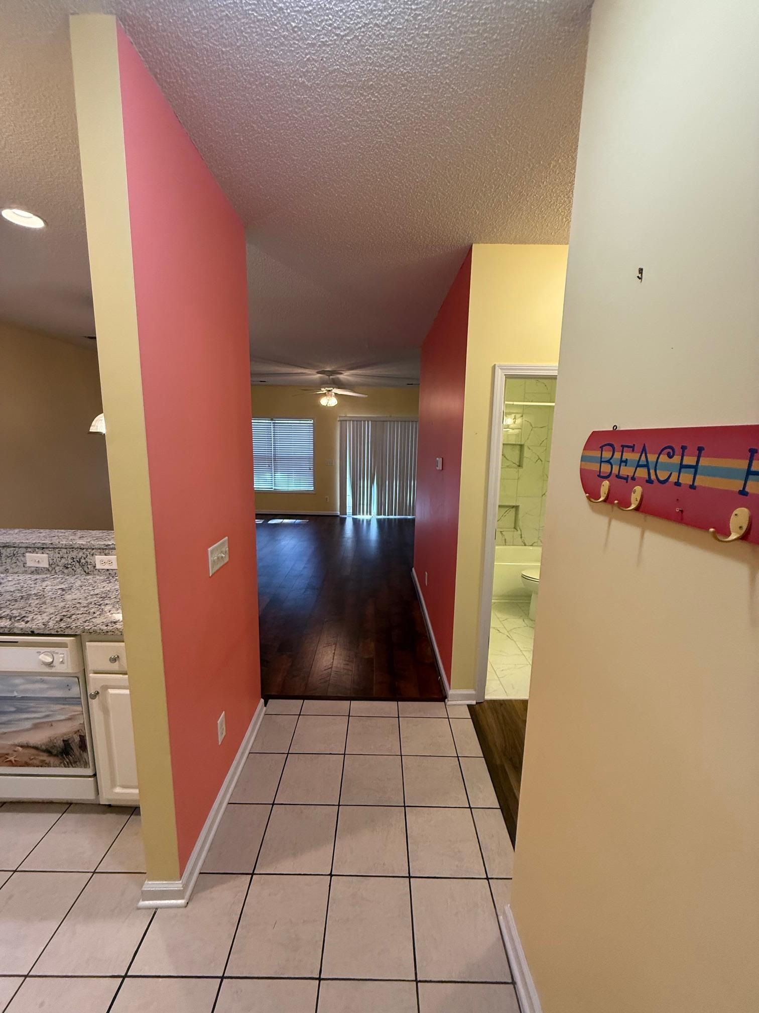 1058 Sea Mountain Hwy. 4-102