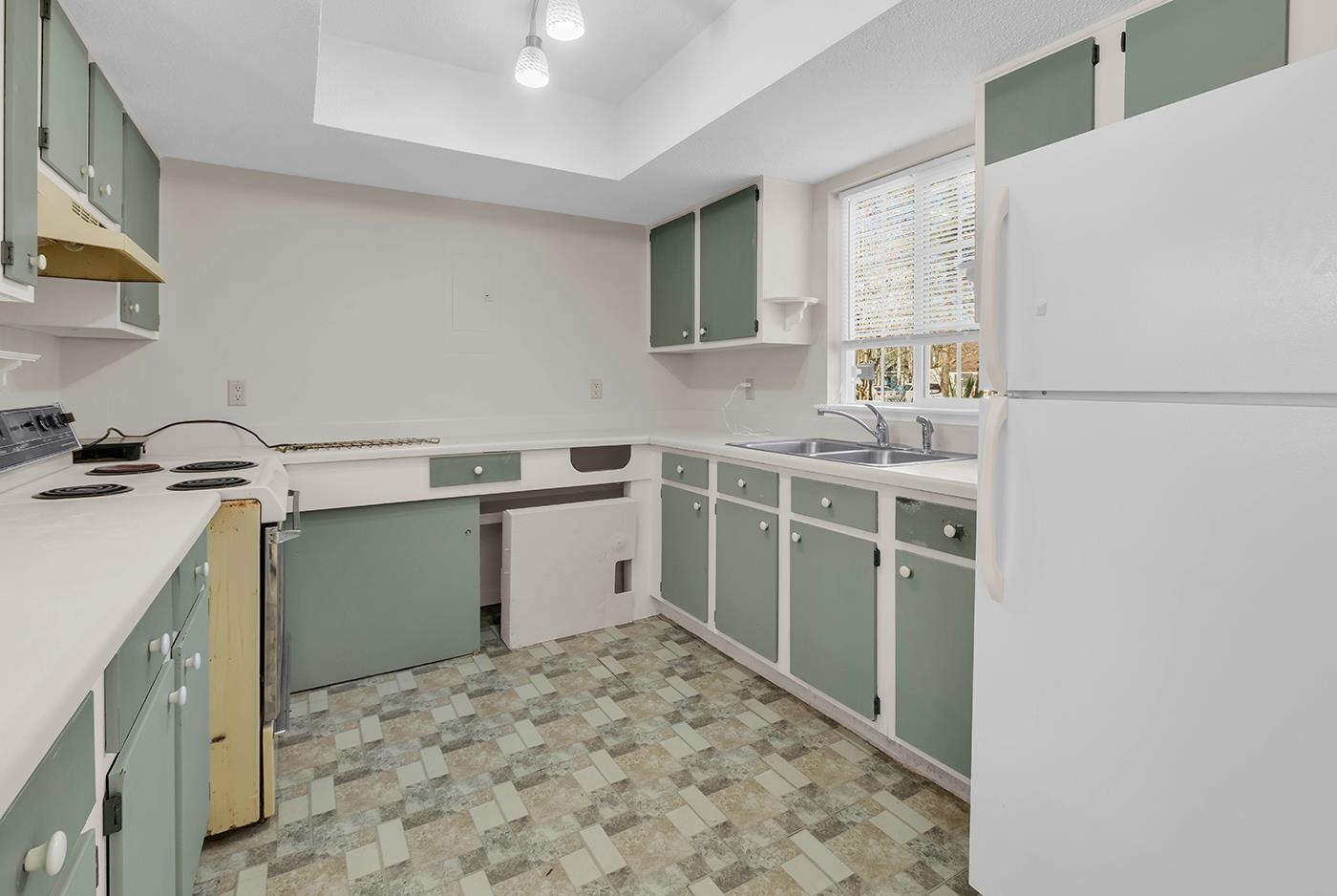 6632 Heron Point Rd.