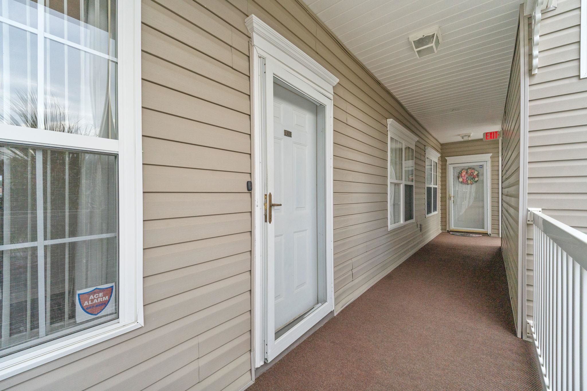 4220 Coquina Harbour Dr. B-11