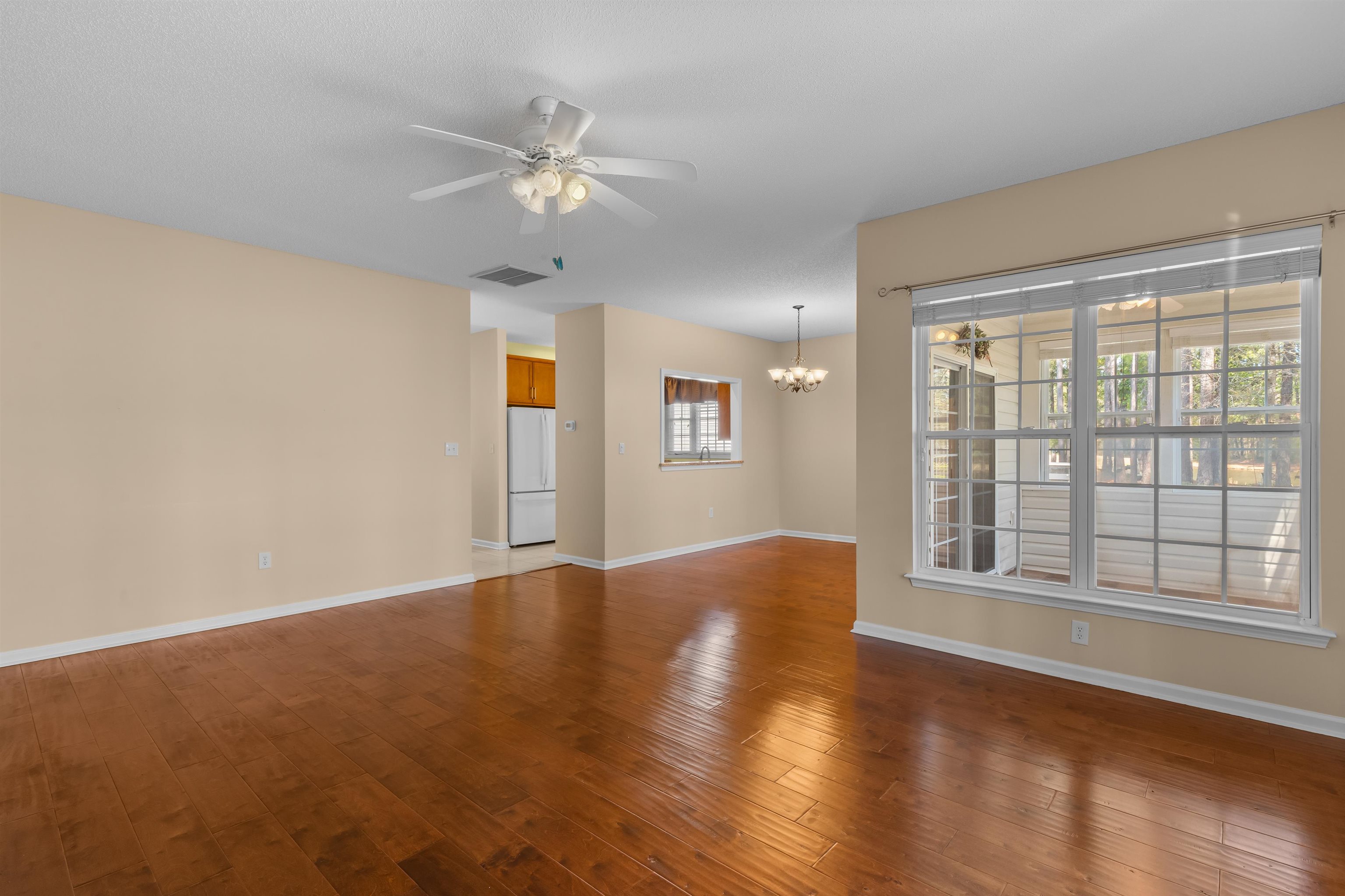 494 Colonial Trace Dr. 10-D