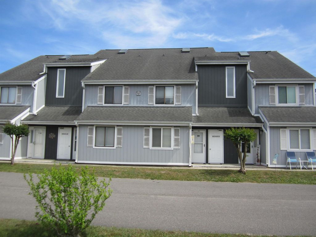 Photo of 3700 Golf Colony Dr #10F, Little River, SC 29566 (MLS # 2609589)