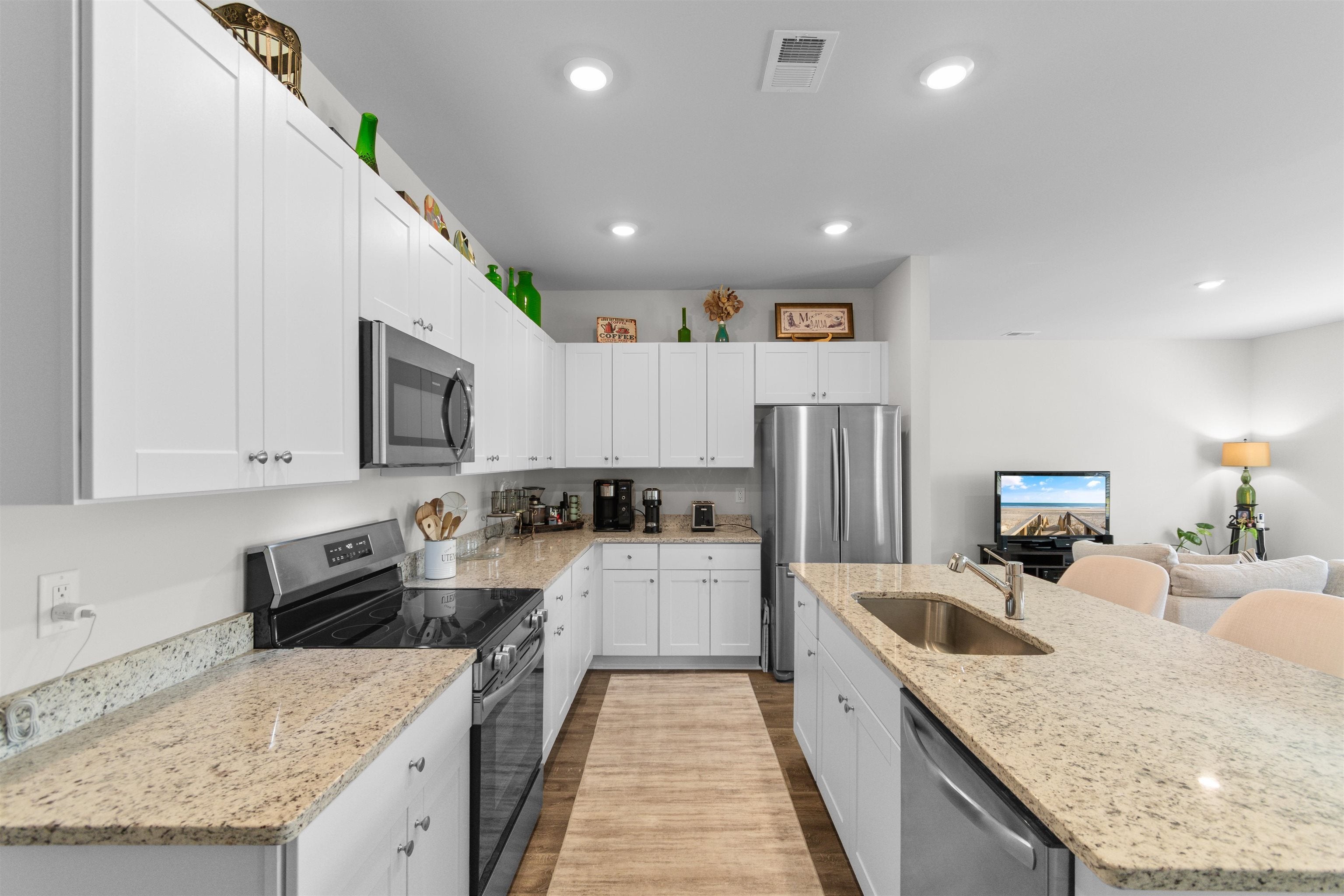 1334 Palm Springs Paloma Dr