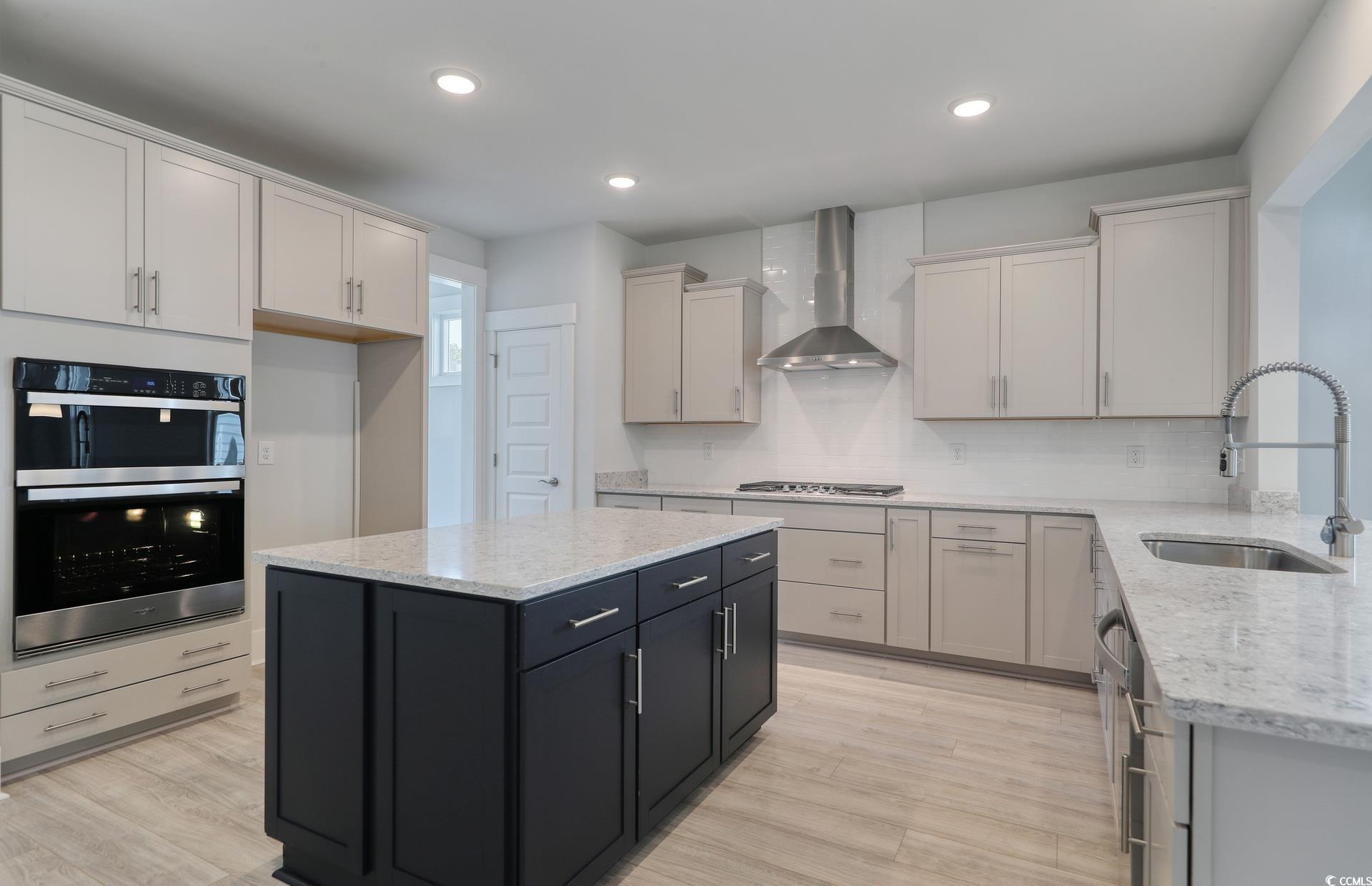 903 Monmouth Dr.