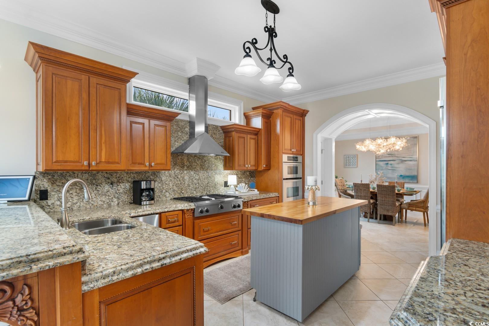 4800 Williams Island Dr.