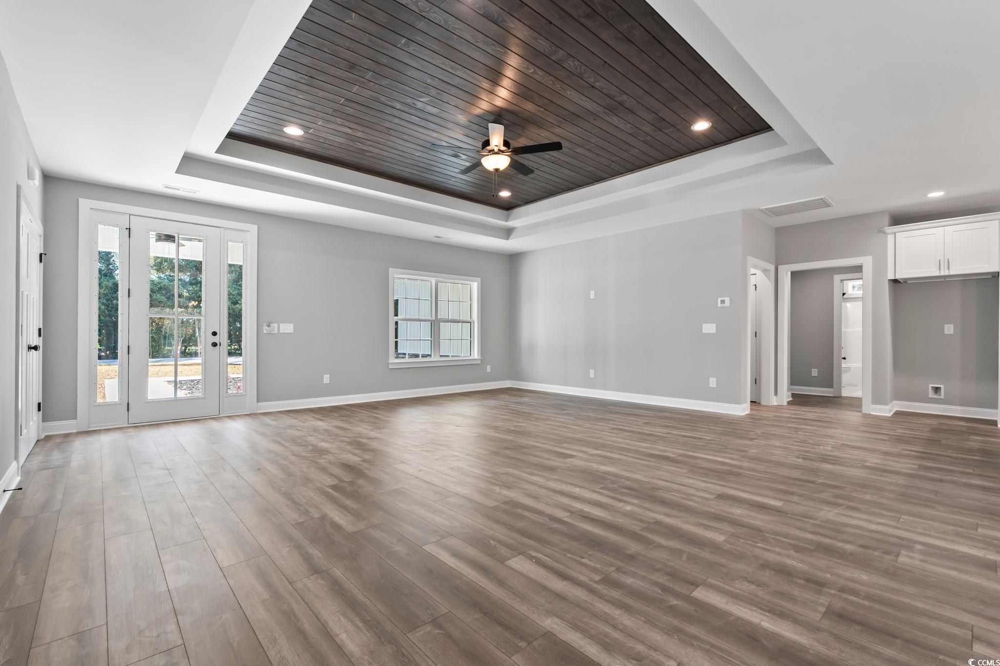 2096 Highway 9 Business