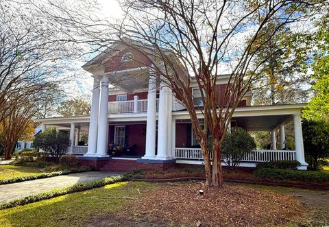 A home in Lake City