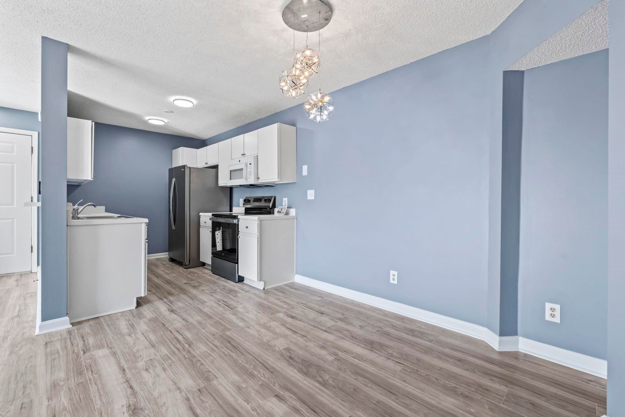 2258 Essex Dr. G