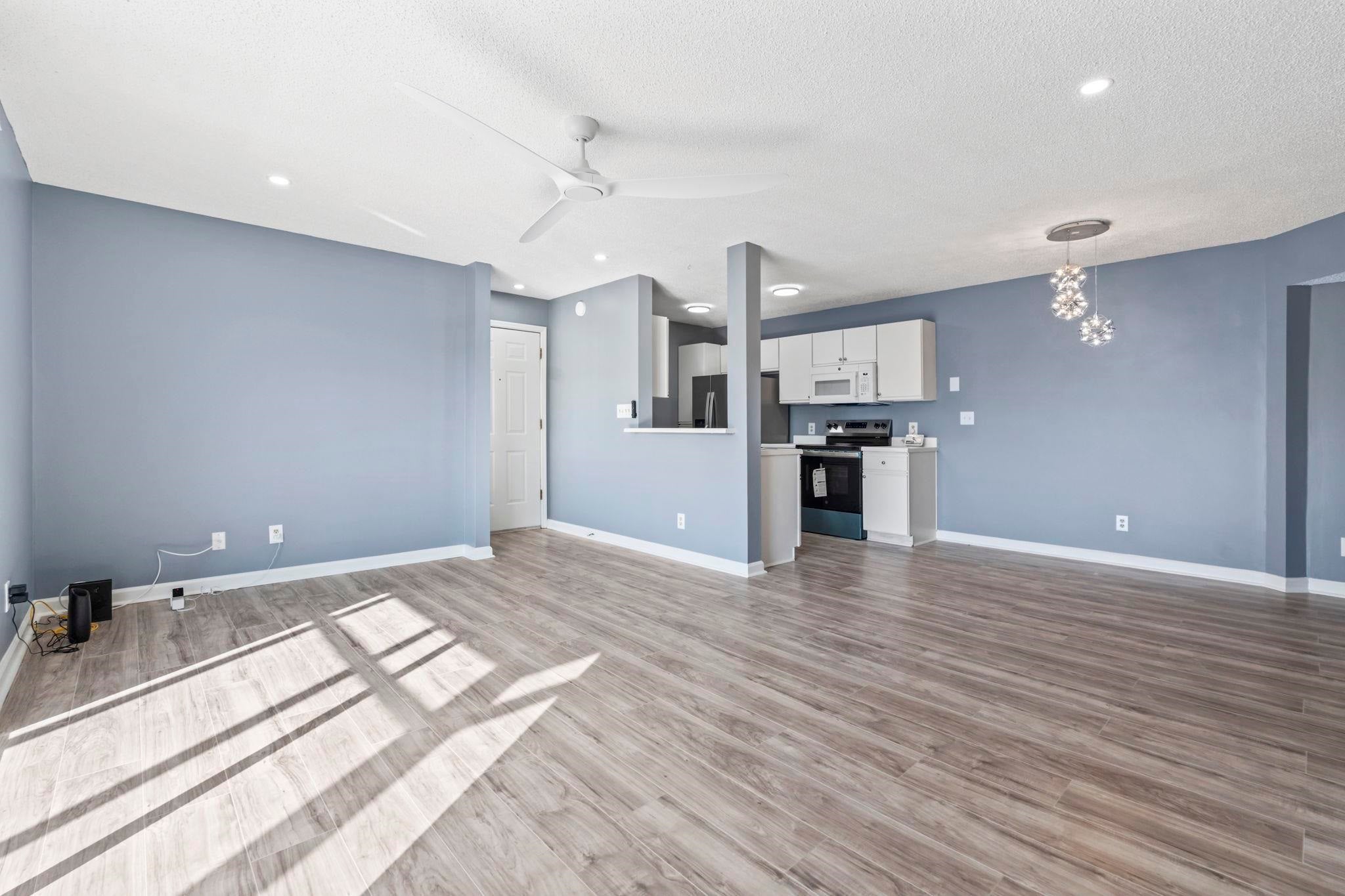 2258 Essex Dr. G