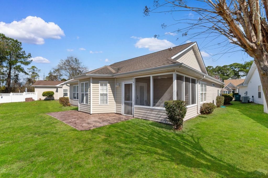 Photo of 2423 Glen Dr, Little River, SC 29566 (MLS # 2606103)