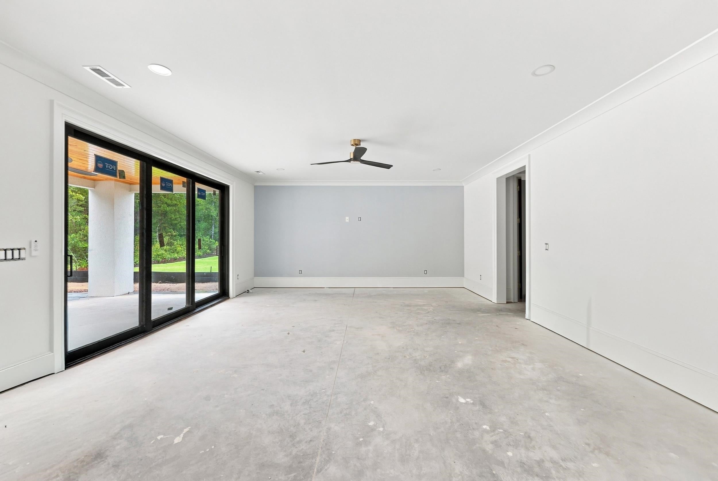 918 Strand Ave.