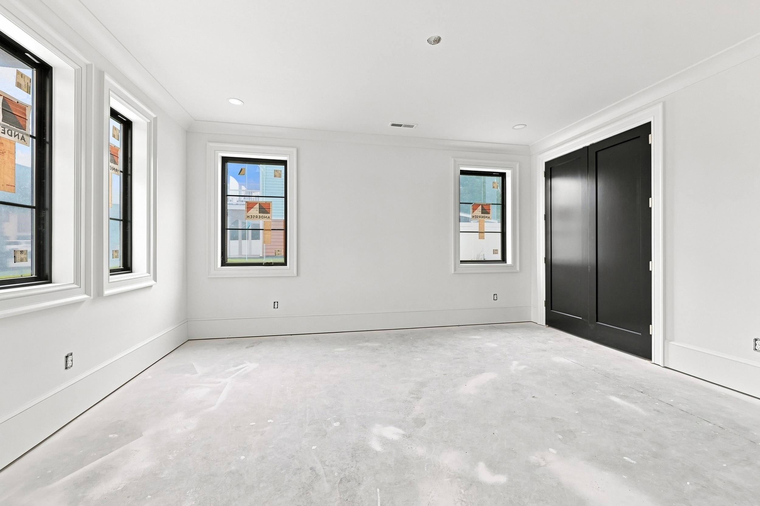 918 Strand Ave.