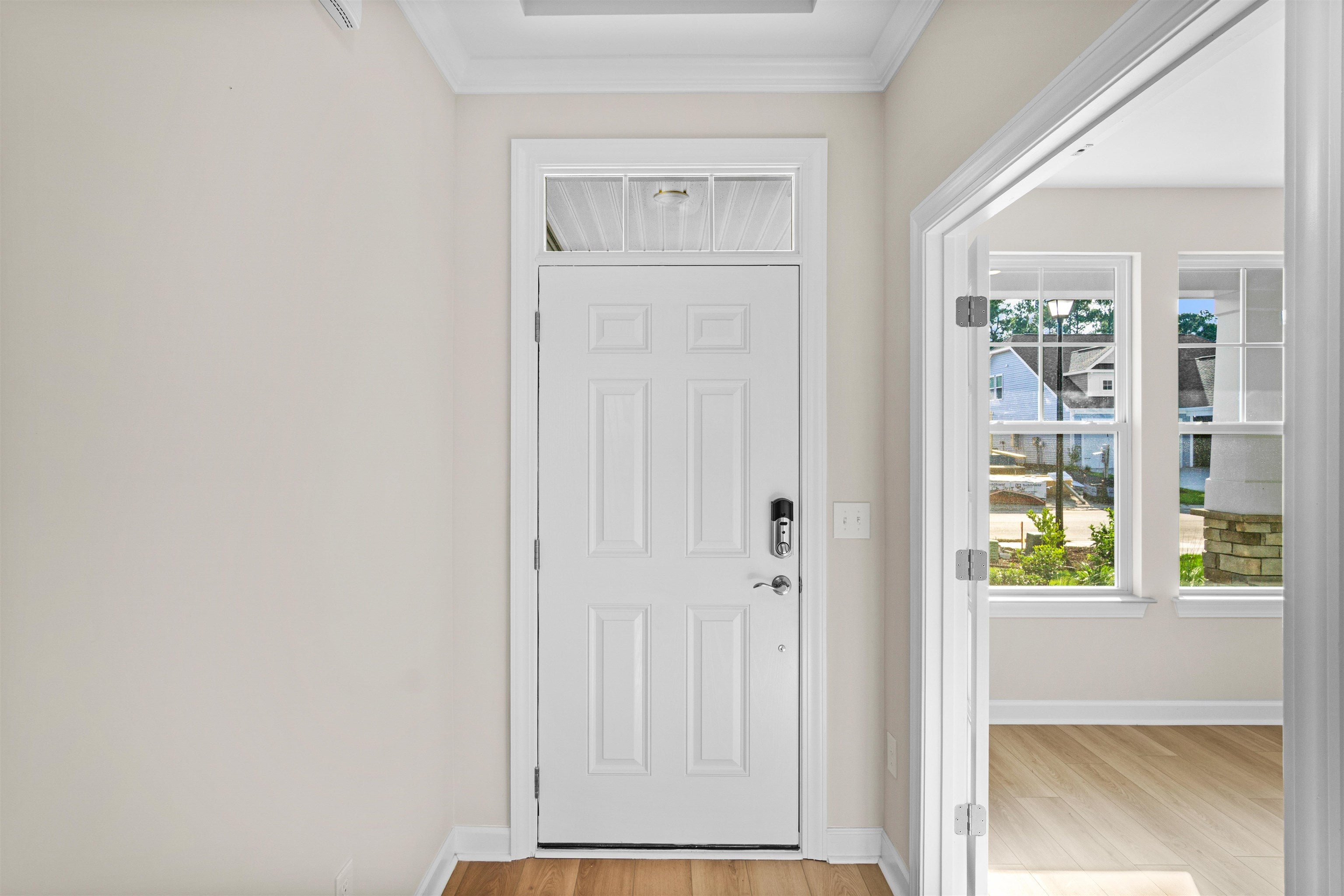 2040 Woodrush Loop