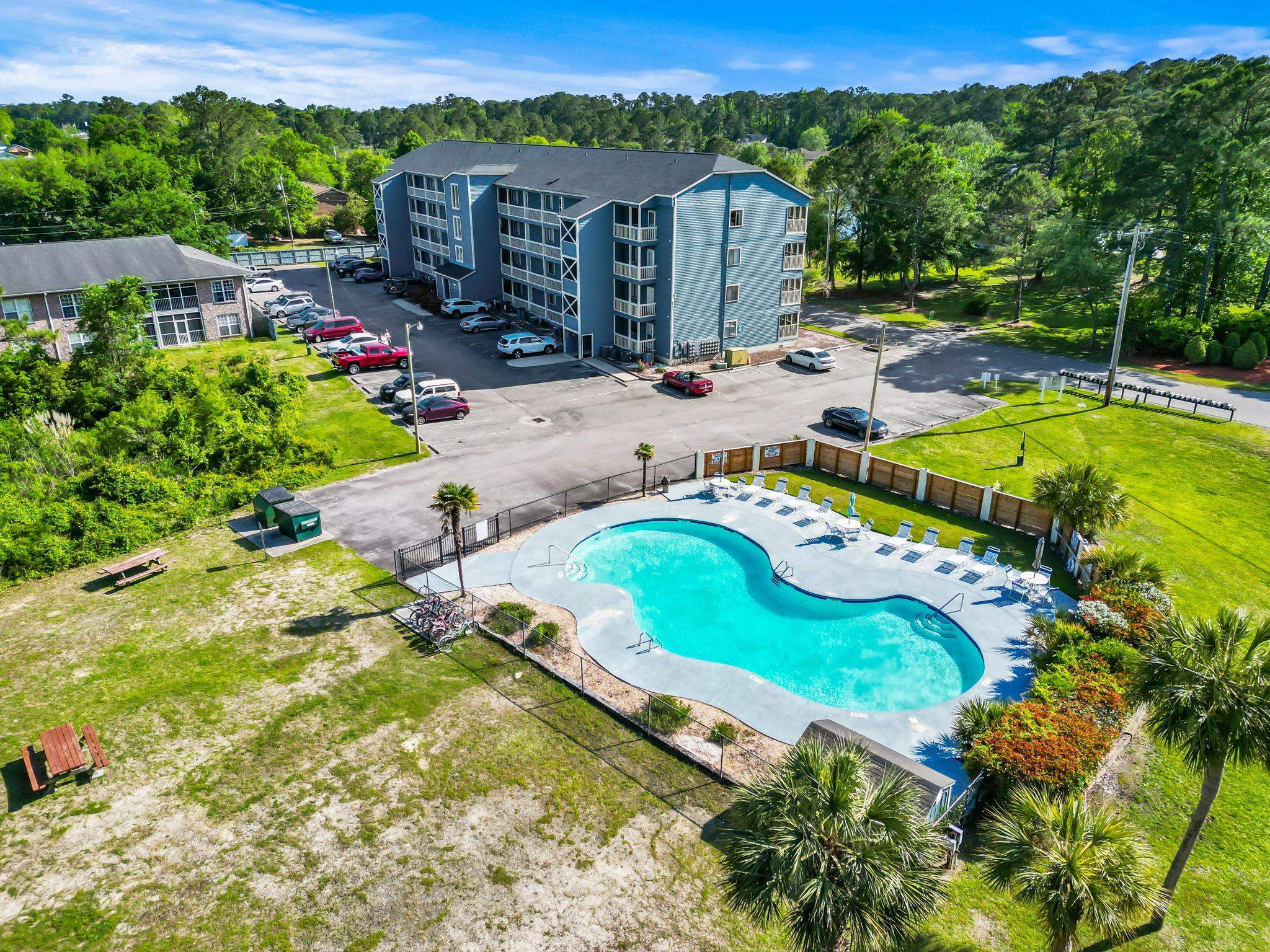 4015 Fairway Dr. 303