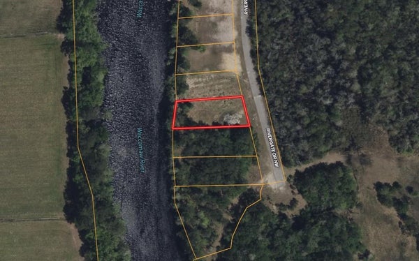 9922 RIVERGATE DR NW, ASH, NC 28420 - Image 2cc972a6ebc8f8d7fc996a5b4da187f9/2136234264