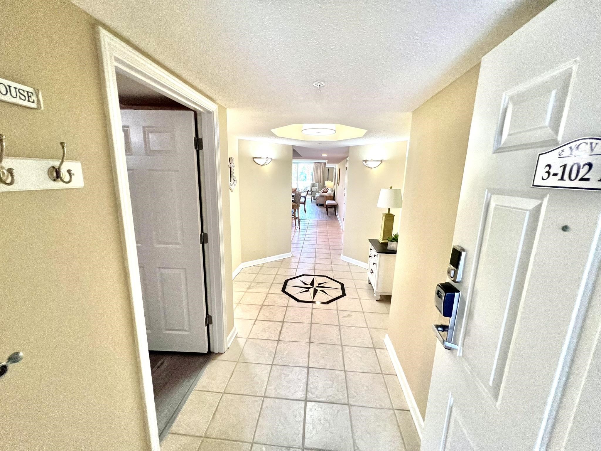 2151 Bridgeview Ct. 3-102