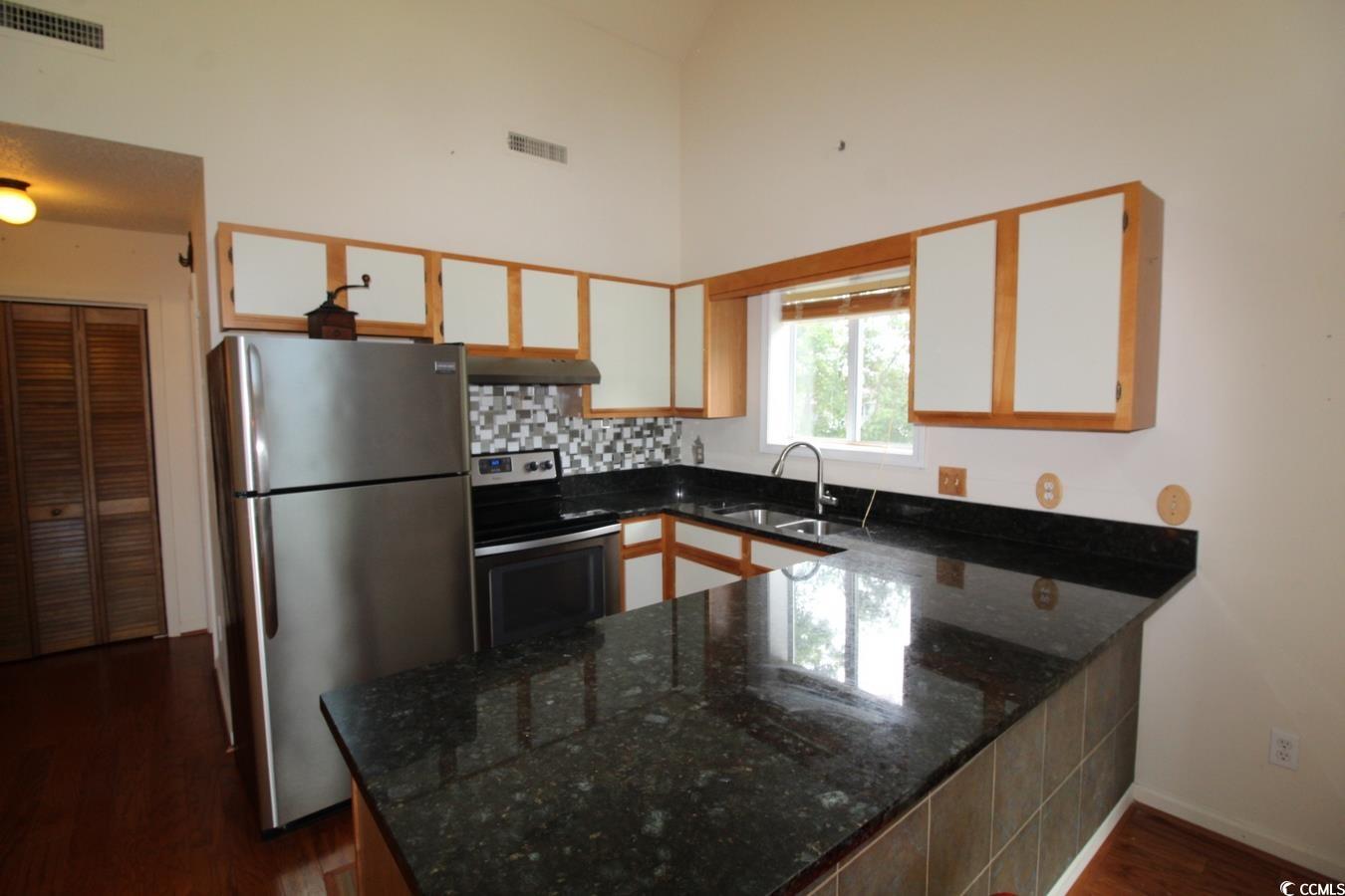 923 Fairwood Lakes Ln. 23-C
