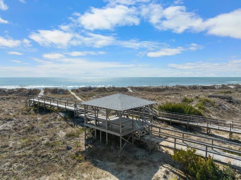 A home in Pawleys Island