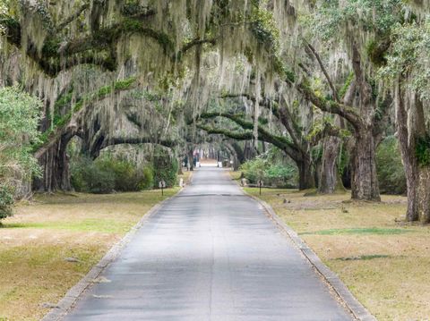 A home in Pawleys Island