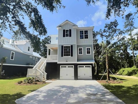 A home in Pawleys Island