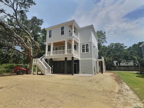 A home in Pawleys Island