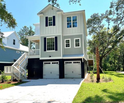 A home in Pawleys Island