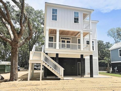 A home in Pawleys Island