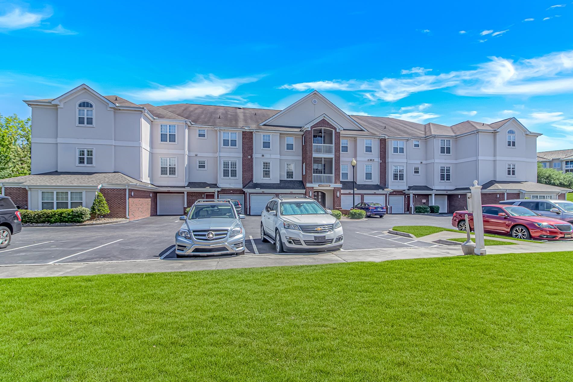 2241 Waterview Dr. 526