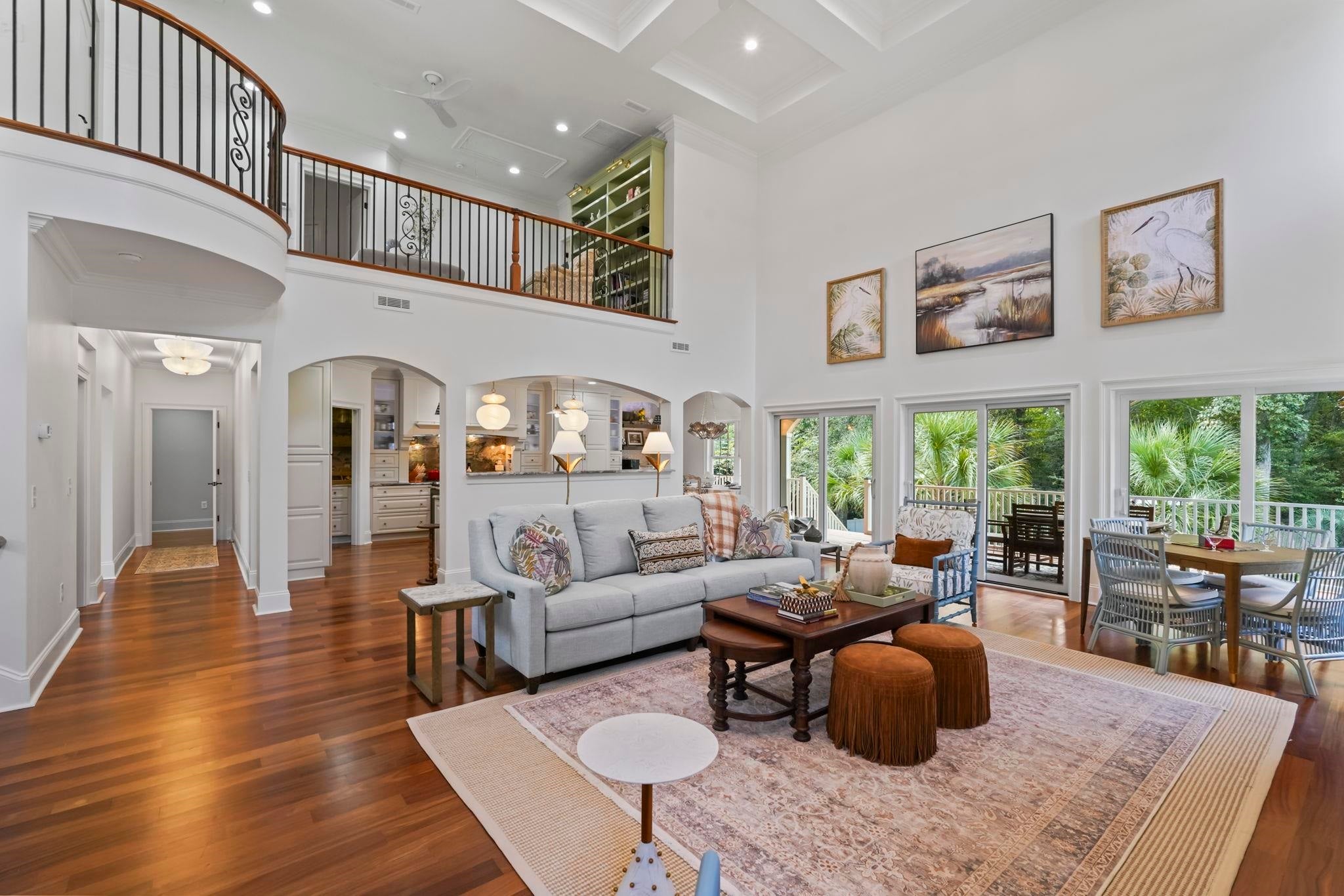 633 Hill Dr.