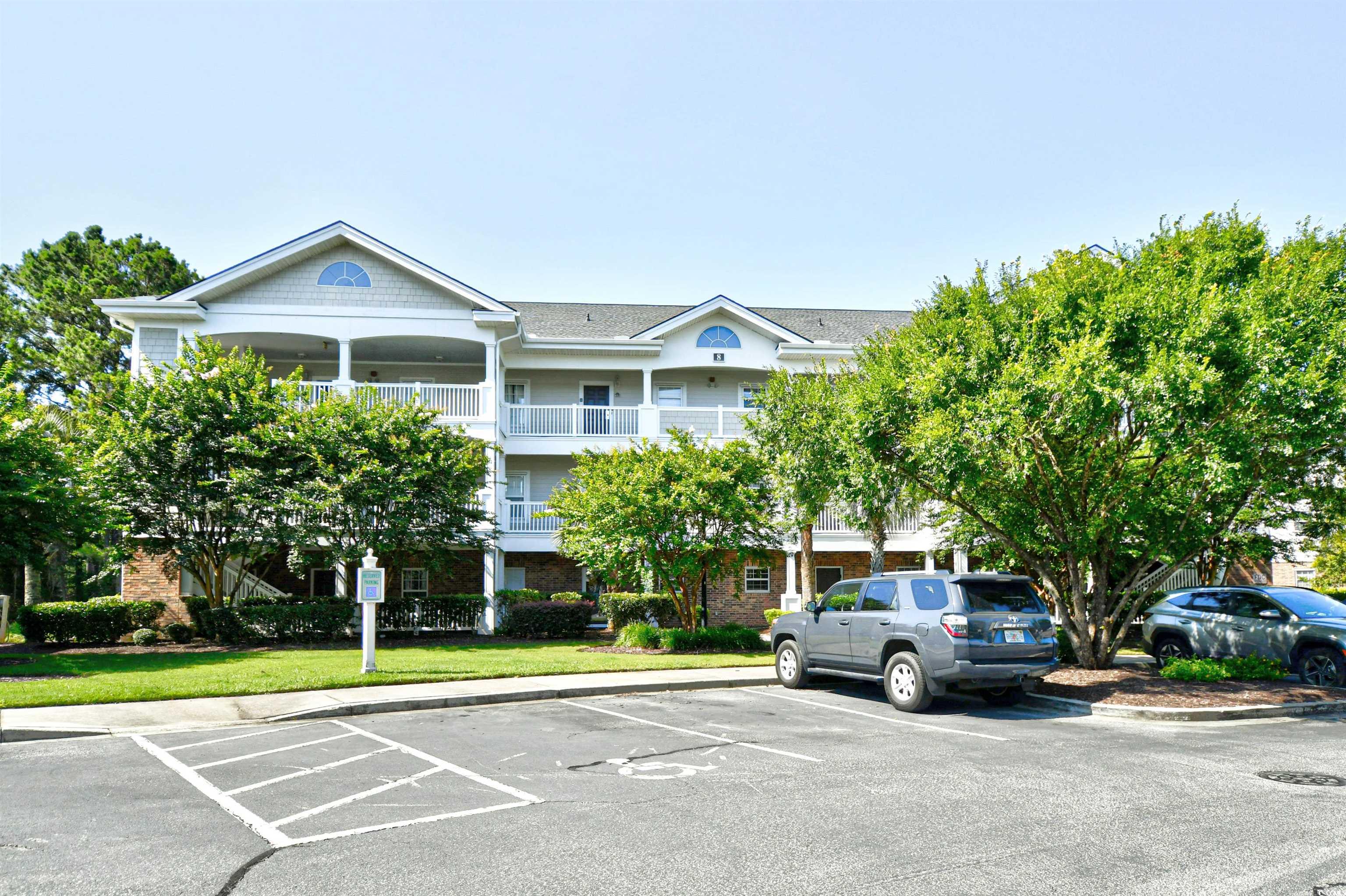5825 Catalina Dr. 833