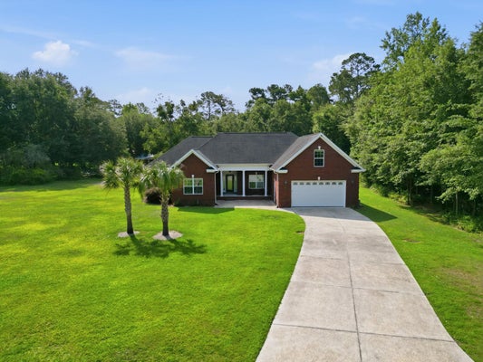 1071 FOREST DR, CONWAY, SC 29526 - Image 2e4b65adb85f54a36b244fa8b0b2d26f/2923976596