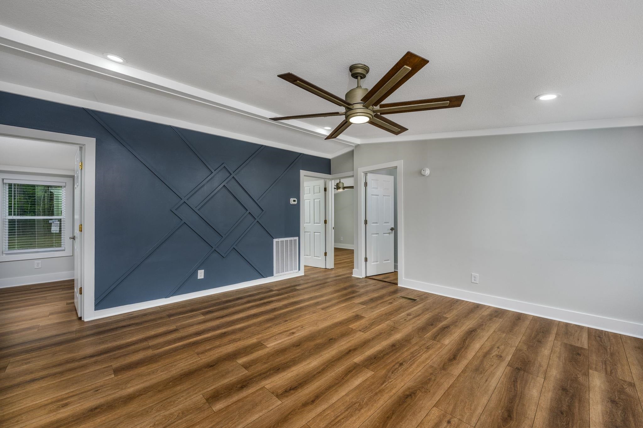 4439 Old Tram Rd. - Photo 3