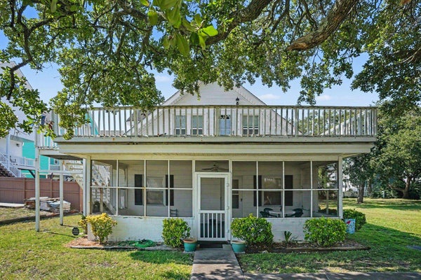 113 9TH AVE N, SURFSIDE BEACH, SC 29575 - Image 2ed3c82f0febaa24dc34ca34f680c348/3908395398