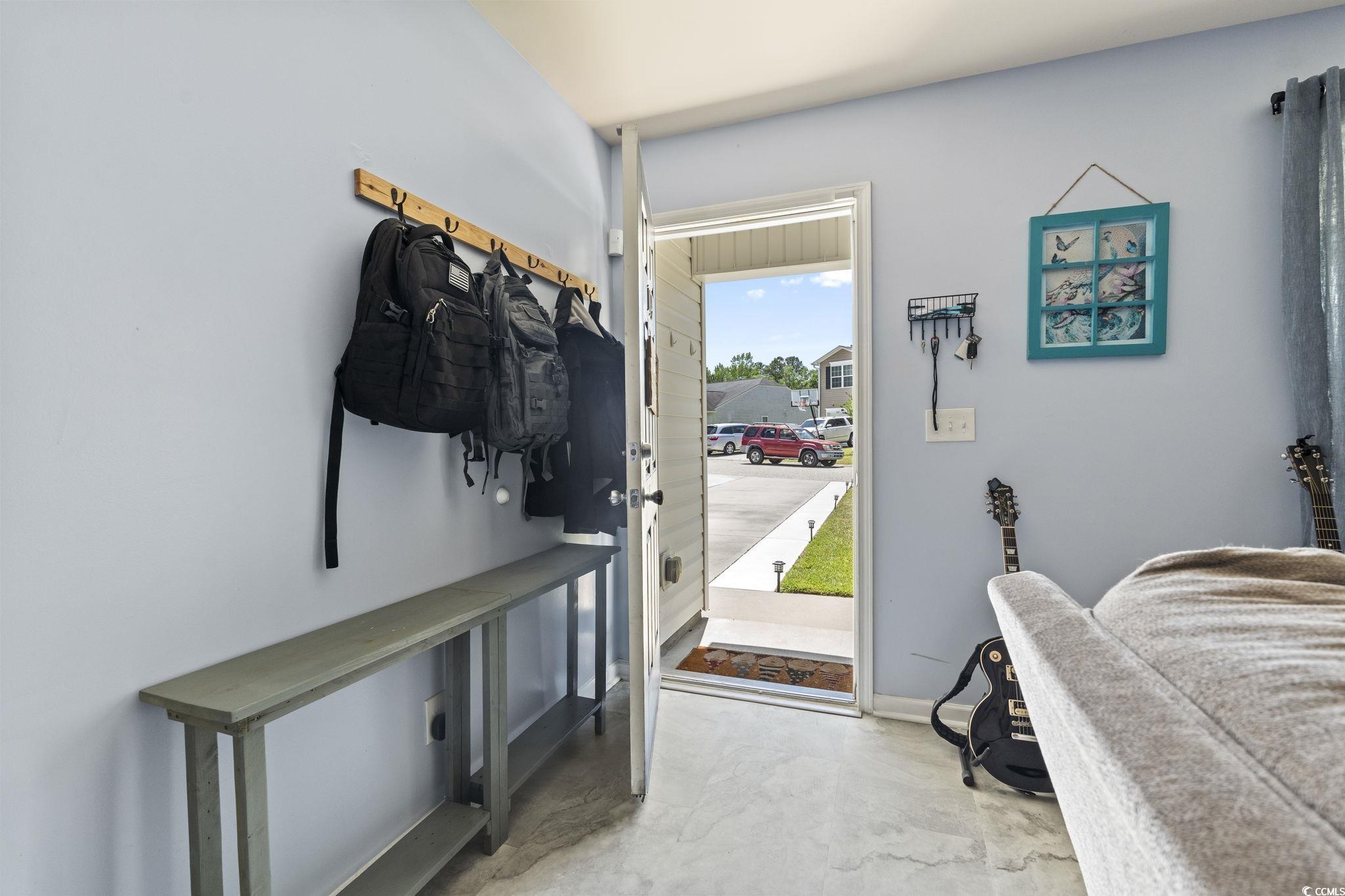 109 Winding Path Dr.