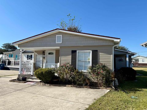 A home in Surfside Beach