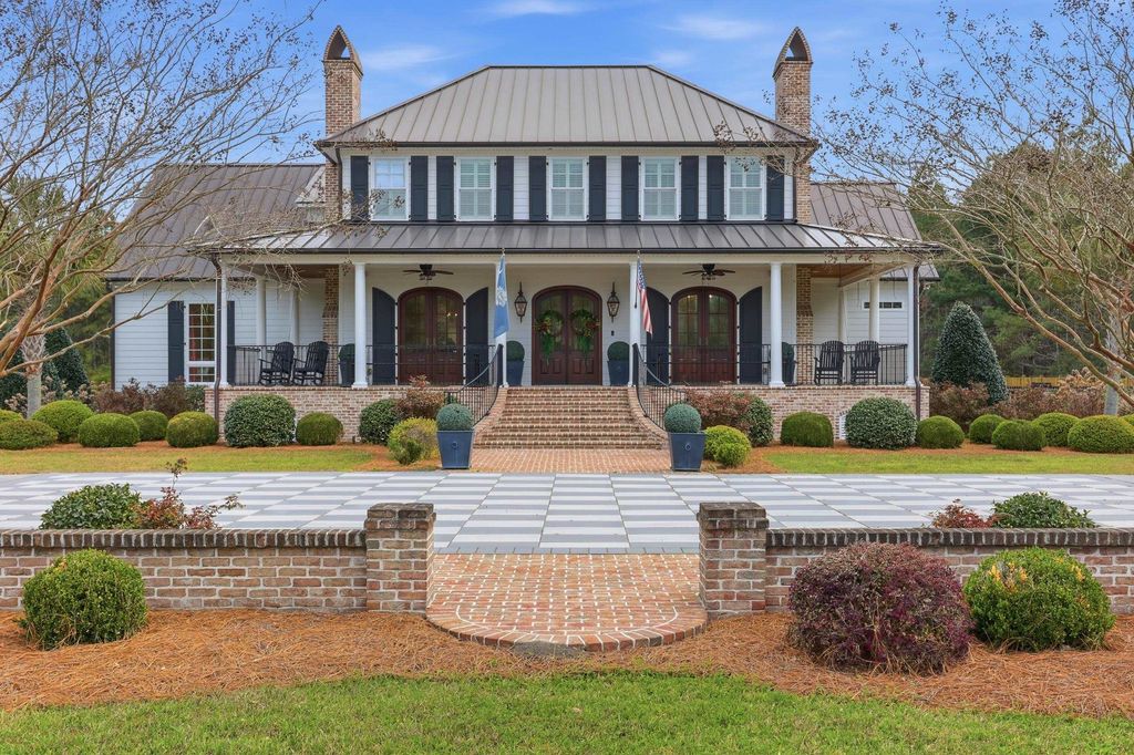 Photo of 746 Sumter Hwy, Kingstree, SC 29556 (MLS # 2611574)