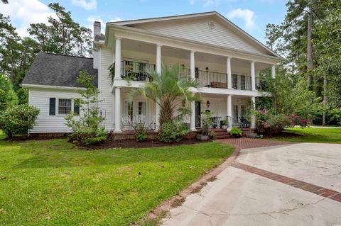 A home in Tabor City