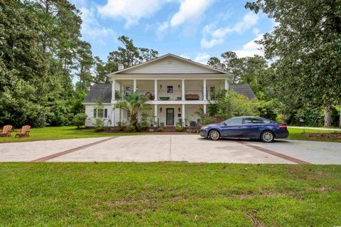 A home in Tabor City