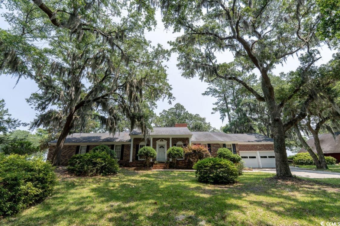 951 Herriott Farms Dr.