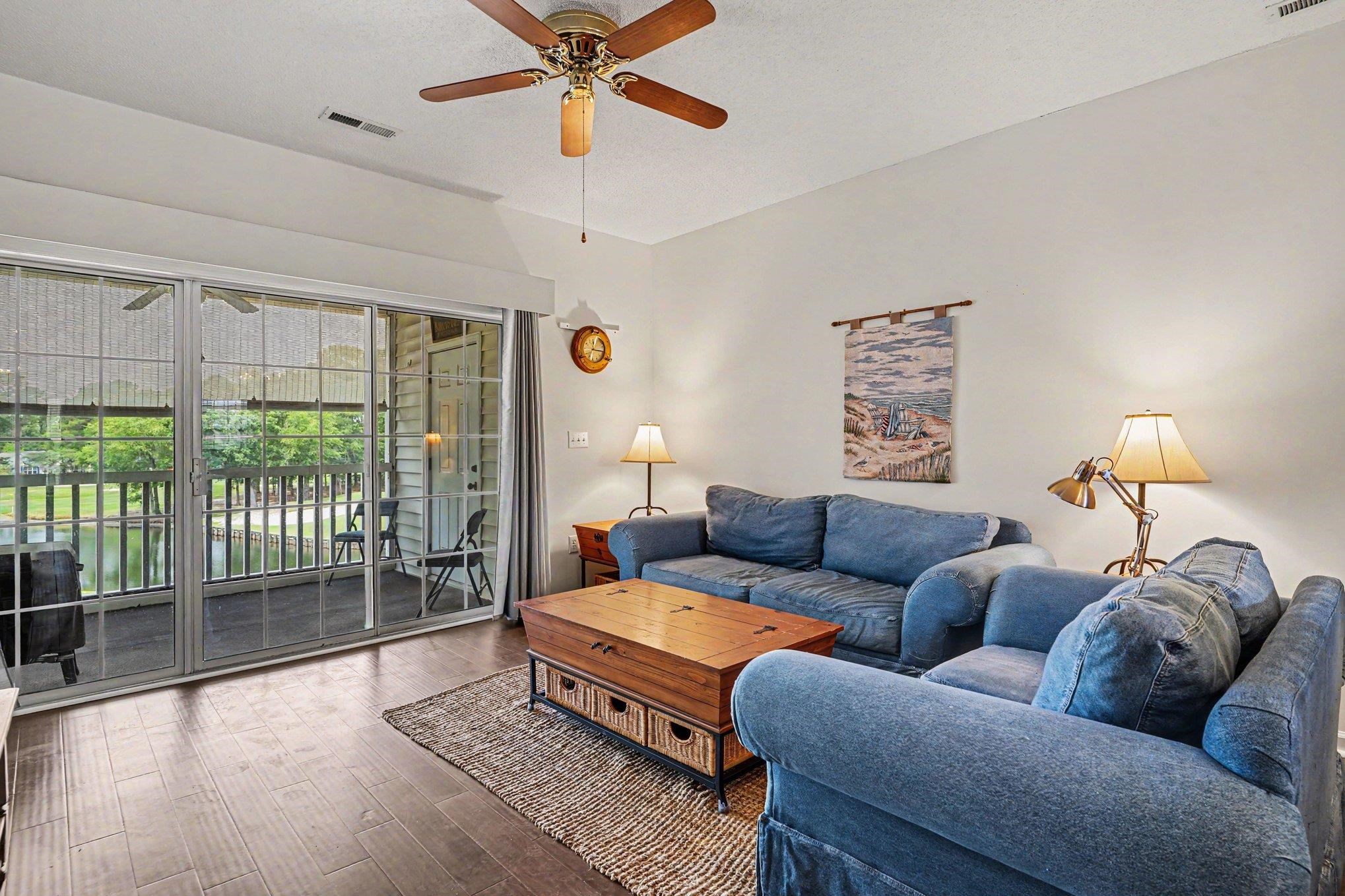 4449 Turtle Ln. 3-C