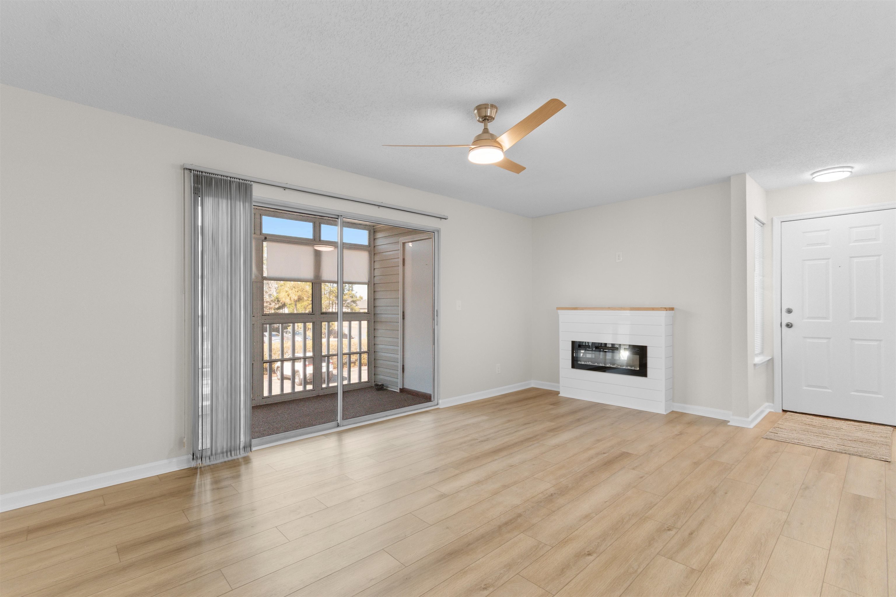 1980 Bent Grass Dr. F