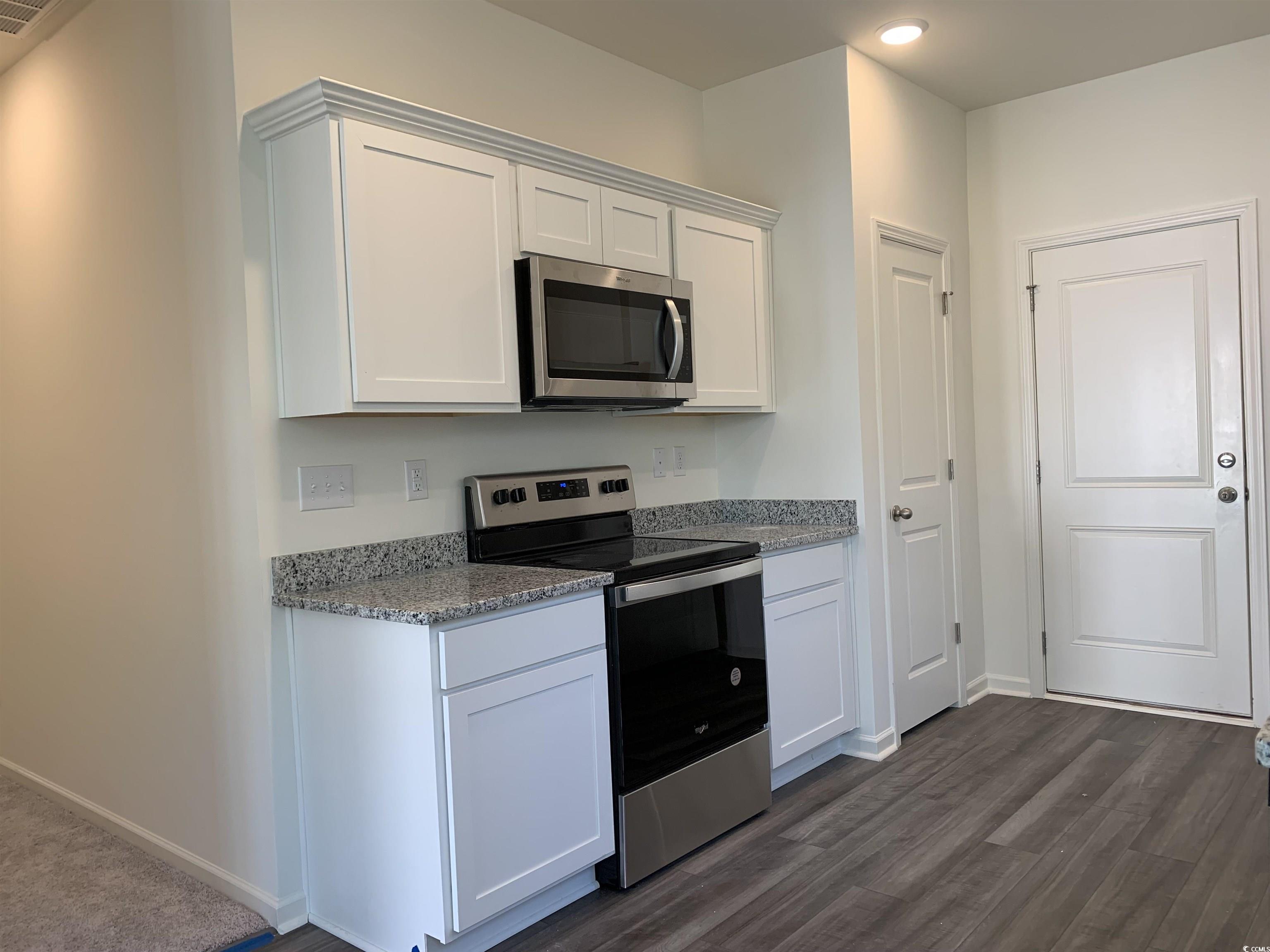 516 Silver Pidgeon St