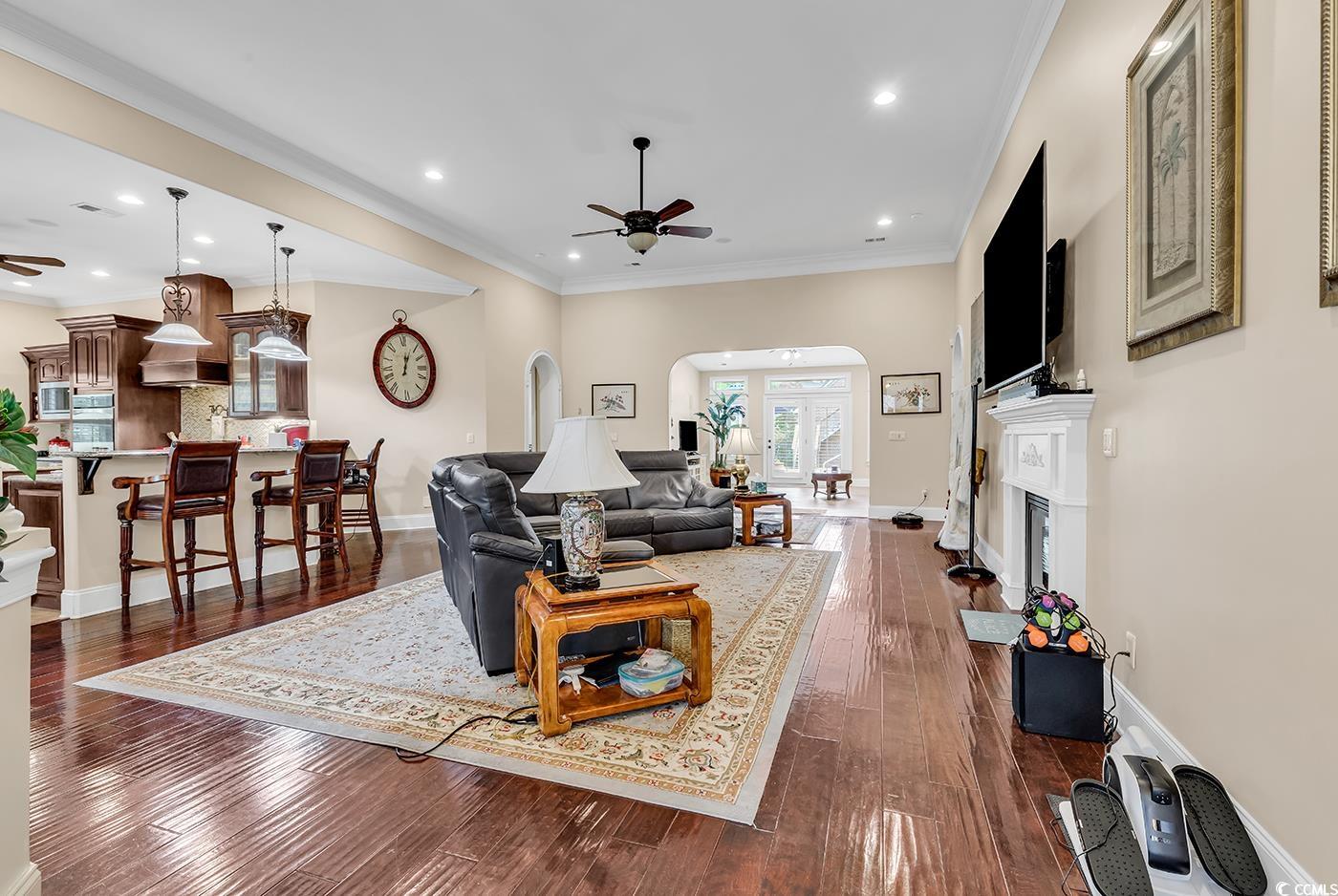 487 Trestle Way