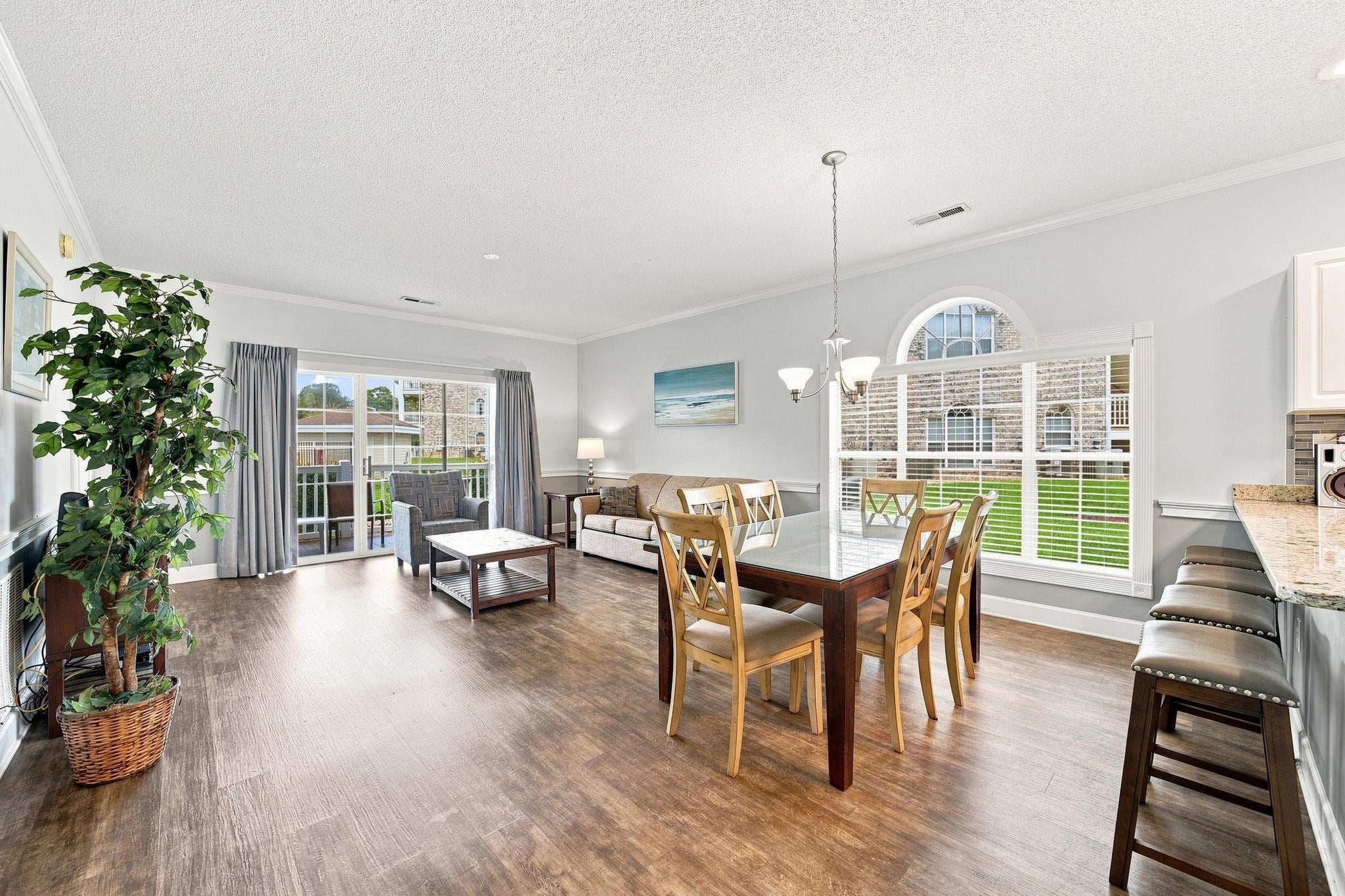 4681 Wild Iris Dr. 19-103